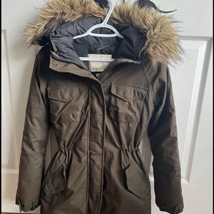 Aritzia community parka
